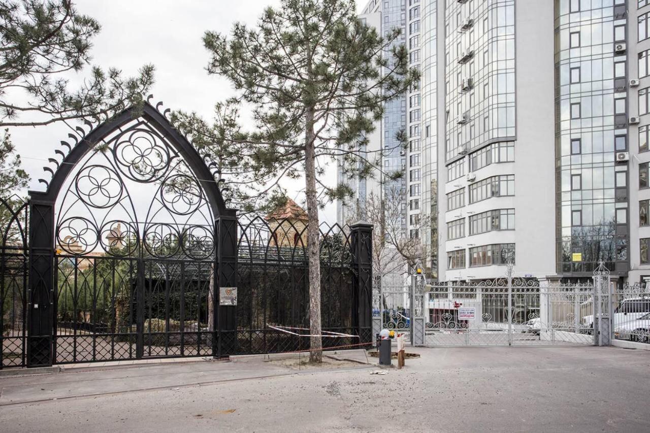 2-roomed With Living Apartment *